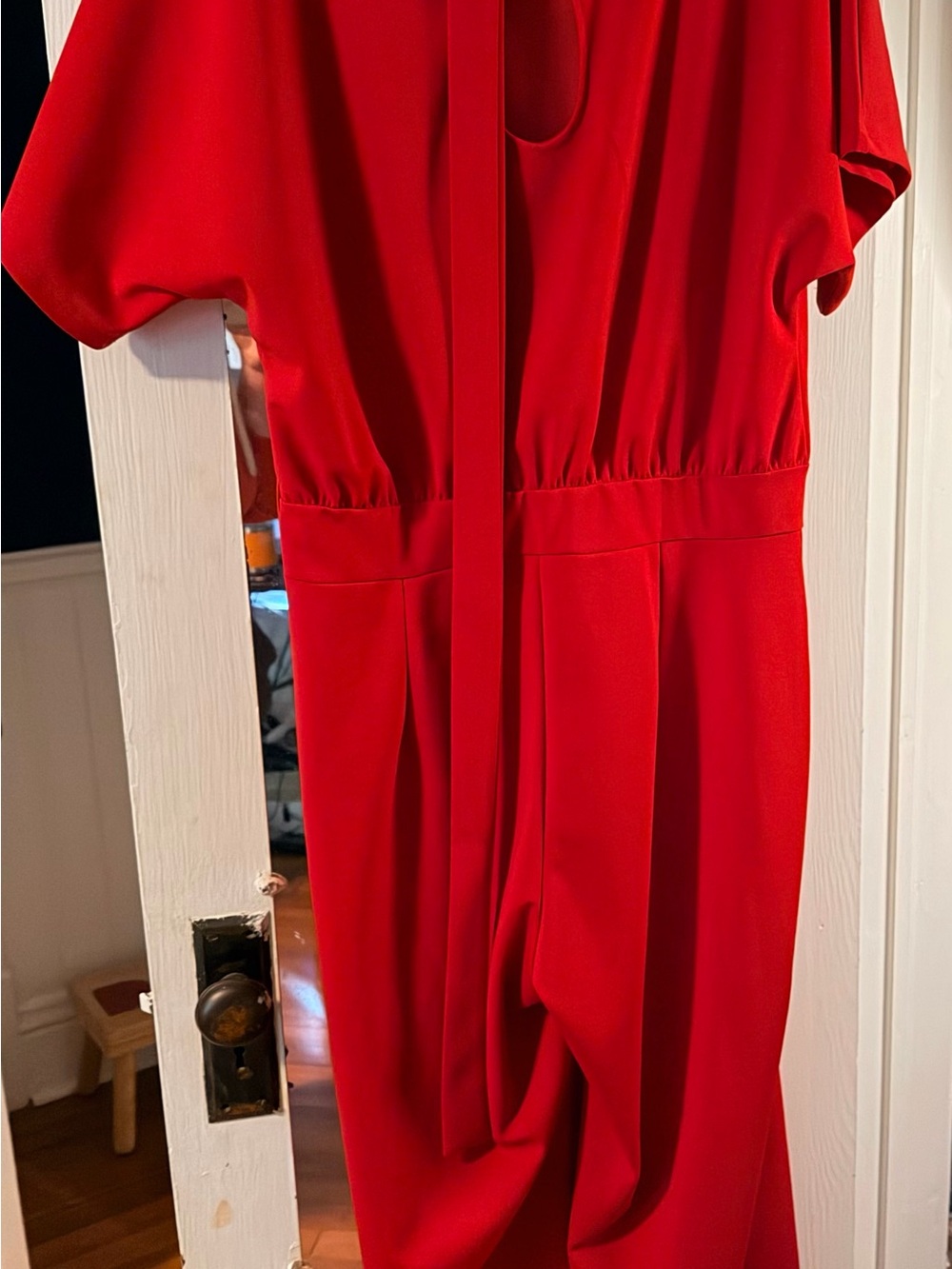 Elegant Red Women's Jumpsuit with Waist Tie